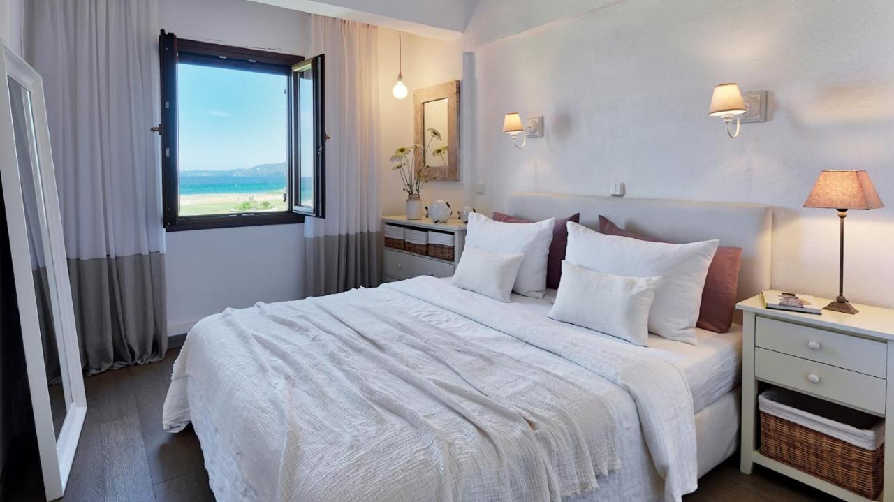 Soleado Beachfront Villa Skála Foúrkas Dış mekan fotoğraf